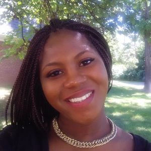 Meet your Posher, Candase